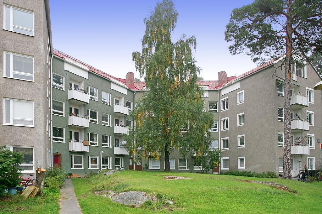 Renovering av fasad BRF. Västerås Stenby